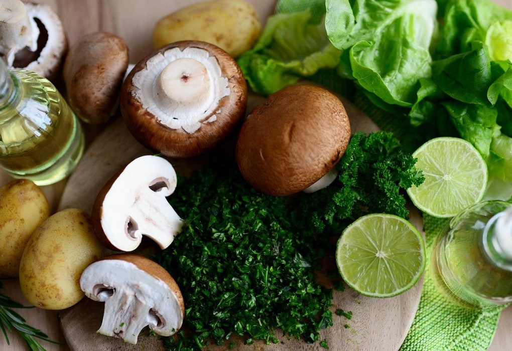 mushrooms 8058299 1280